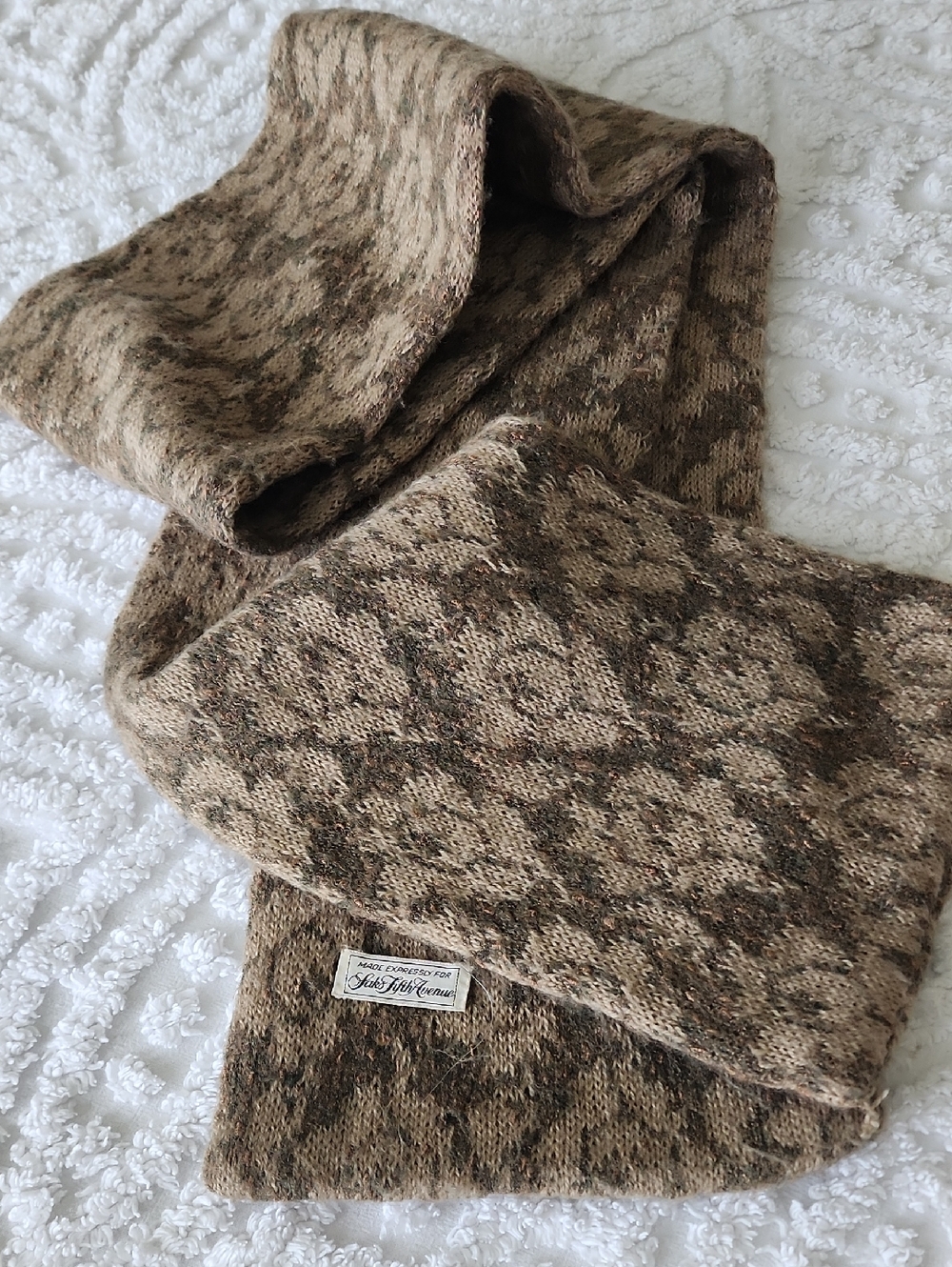 VTG Saks Fifth Avenue Wool Scarf